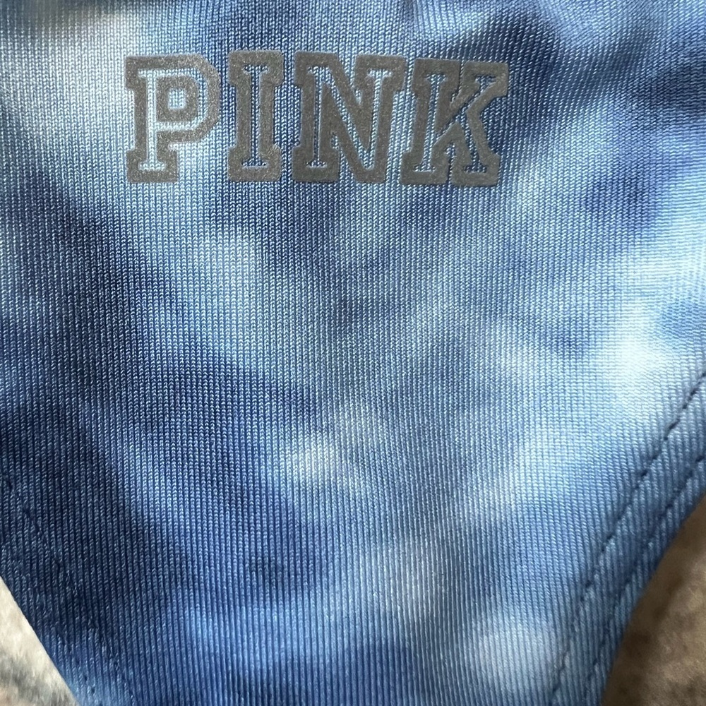 Victoria's Secret Blue Tie-Dye Sports Bra EUC XS - Picture 7 of 7